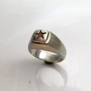 انگشتر حرز کهنه امام جواد کامل و 14 معصوم کامل روی پوست آهو کار استاد پرچمی (پدر)